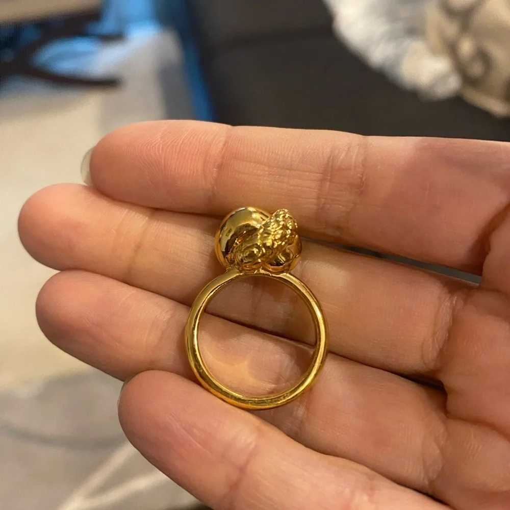 COACH Knot Ring - Picture 4 of 7